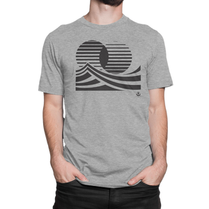The NO&YO Twin Sun Surf Tee in heather gray combines modern style with outdoor adventure vibes. Made with a soft cotton blend for comfort wherever the journey takes you