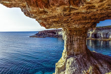 Cargar imagen en el visor de la galería, De Sunny Shores a Ancient Doors: una guía completa de Chipre de 10 días
