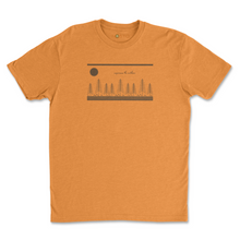 Cargar imagen en el visor de la galería, Camiseta Explore the Outdoors - Naranja 
