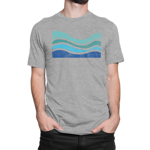 Ride the flow with the NO&YO Wave Graphic Tee – available in gray and black. Featuring a vintage surf-inspired design with ocean wave lines, this premium t-shirt is crafted for explorers who live for freedom and adventure.